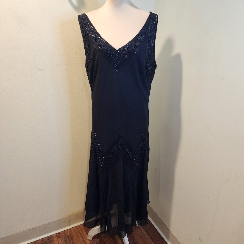 Dress Barn Women's Colletion Black Beaded V-Neck Sleeveless Evening Dress Sz 16